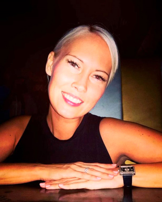 Eski güzellik kraliçesi 13 yaşındaki kızının bekaretini satışa çıkardı!