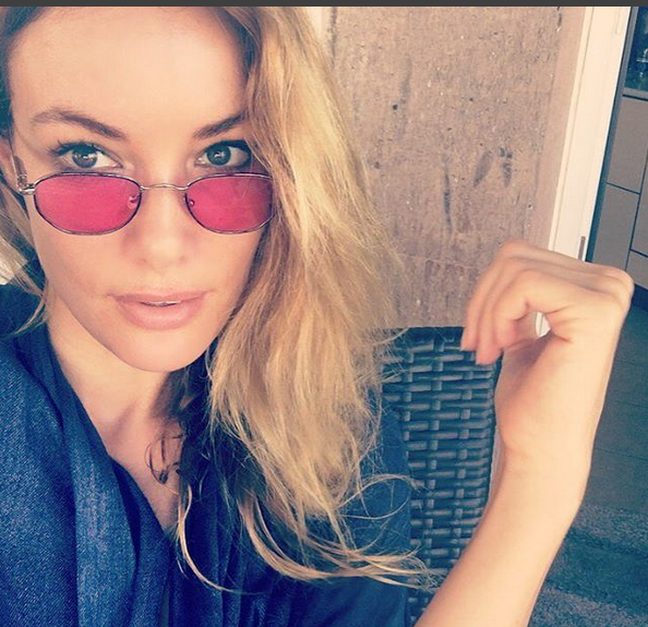 Gamze Özçelik kimdir? Gamze Özçelik tesettürlü fotoğrafları