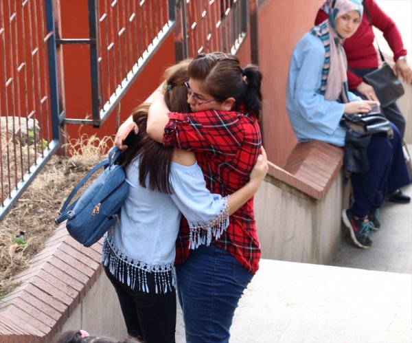 YKS'ye dakikalarla geç kaldılar