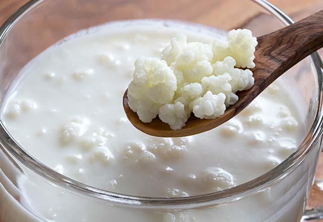 Kefirin faydaları nelerdir? Kefir nasıl yapılır? Nasıl tüketilir?