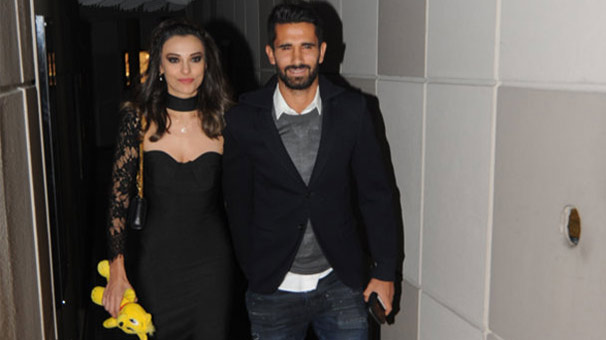 Tuvana Türkay Kimdir | Tuvana Türkay ve Alper Potuk Neden Ayrıldı 