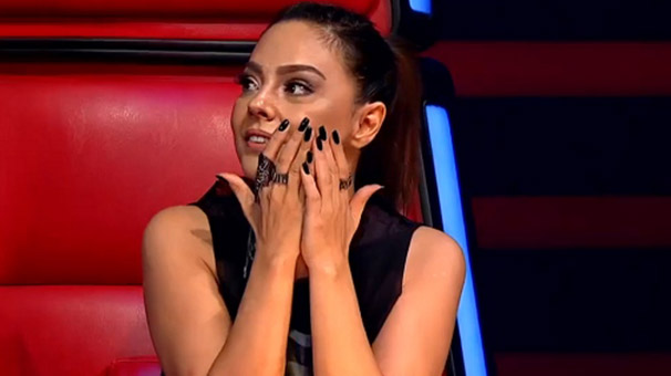 Ebru Gündeş'i mahkeme son kez uyardı! Hakkında yakalama kararı çıkarılacak