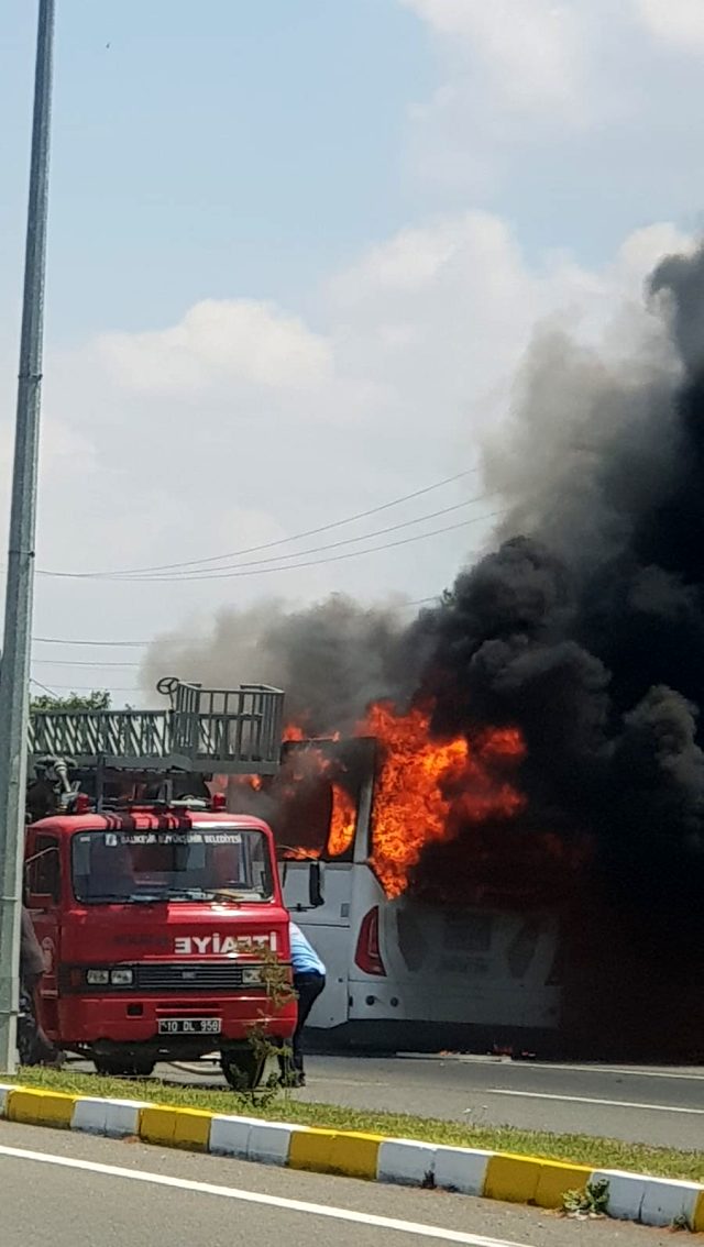 Balıkesir'de yolcu otobüsünde yangın çıktı: 5 kişi öldü...