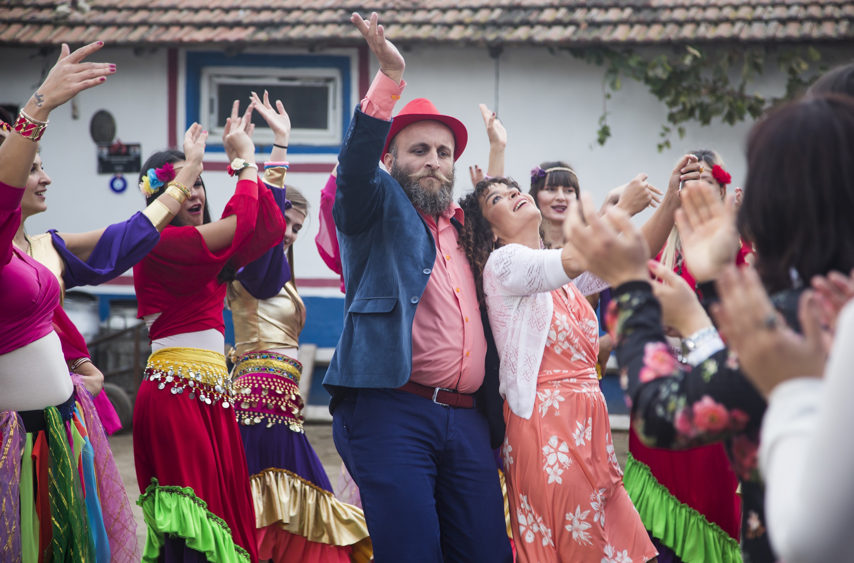 Oflu Hoca Trakya'da filminin konusu nedir? Oyuncuları kimdir? Nerede çekildi?