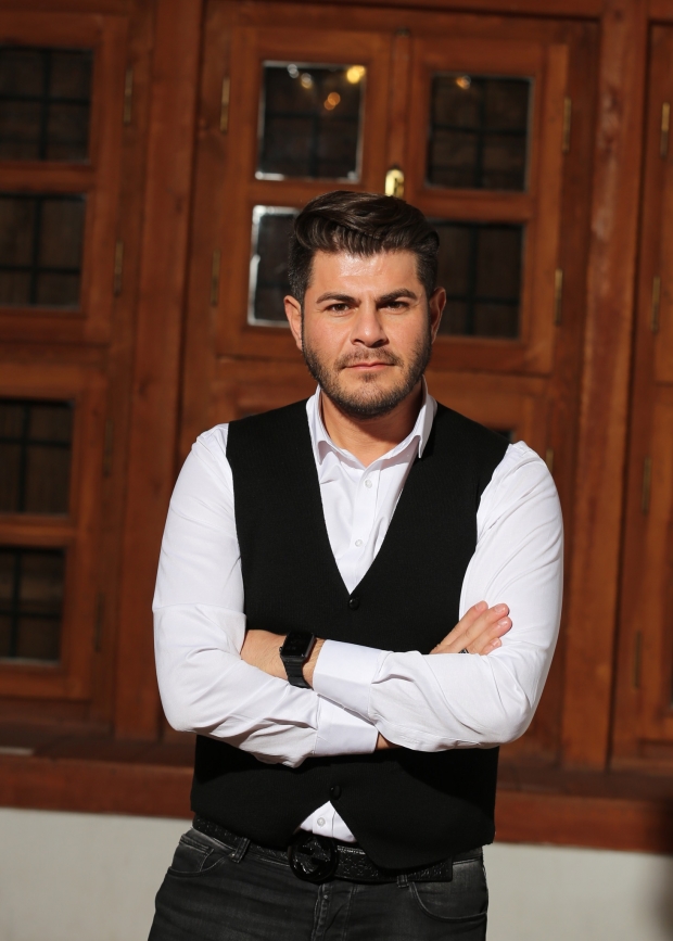 Tuğrul Selmanoğlu kimdir? Twitter adresi ne? Tuğrul Selmanoğlu araba paylaşımı