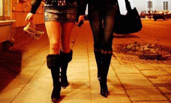 Yol Kenarında Müşteri Bekleyen Travestiler İçin Karar Çıktı