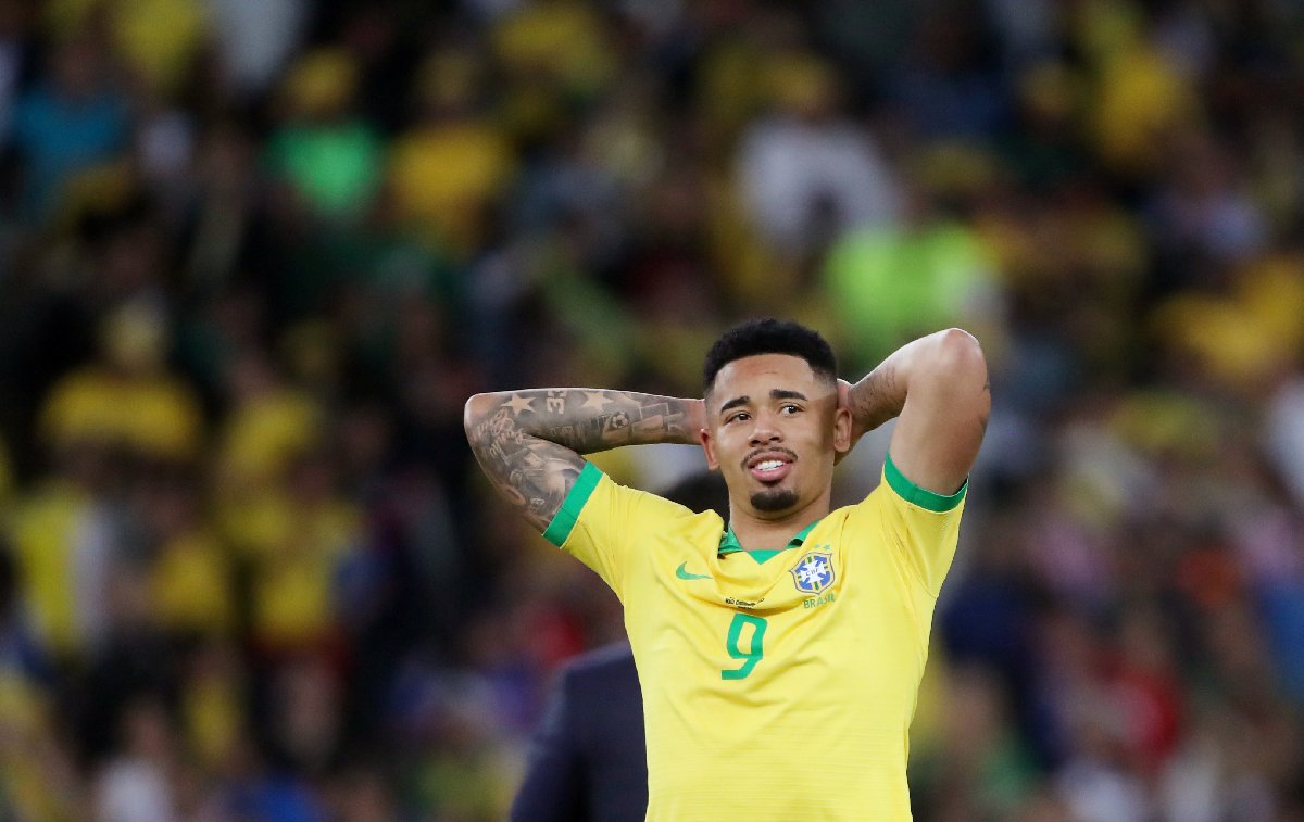 Gabriel Jesus sahalarda kendinden geçti!