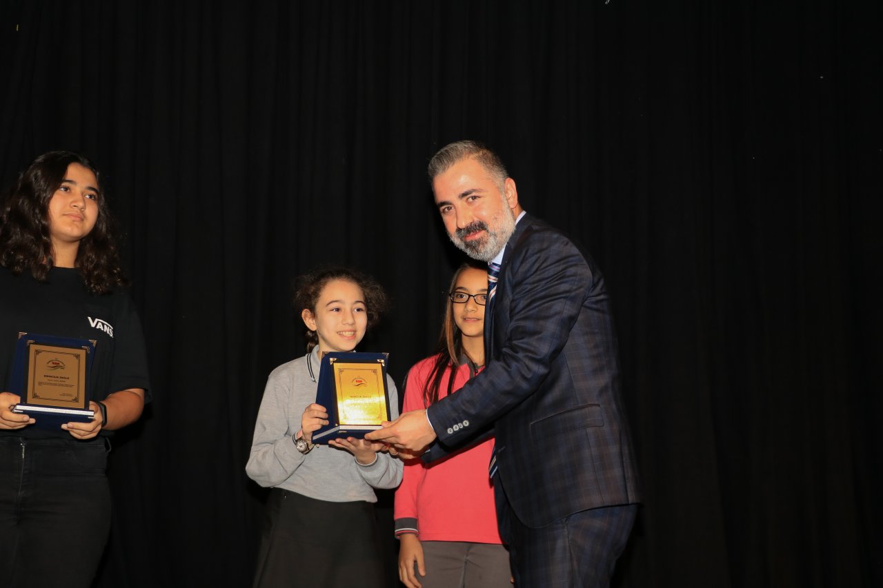 Çekmeköy Belediyesi Mustafa Kemal Atatürk'ü saygı ve özlemle andı