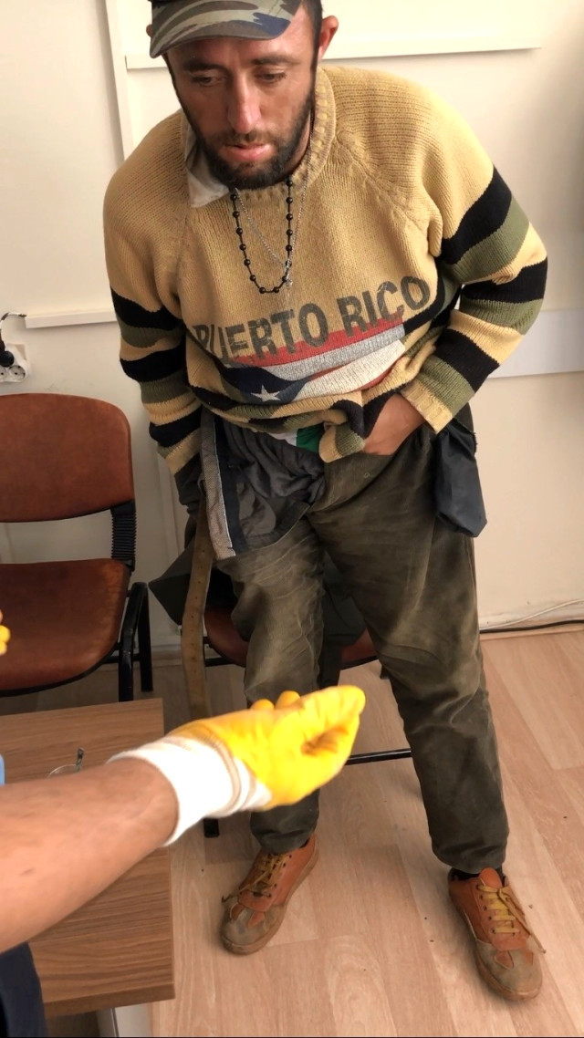 Dilencinin üzerinden Bin 200 TL bozuk para çıktı