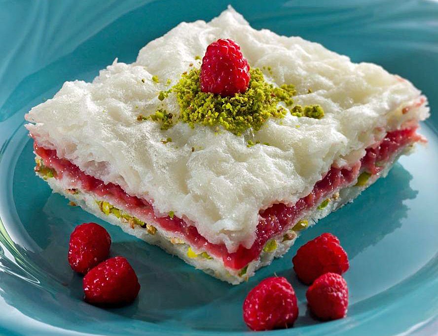 Güllaç nasıl yapılır? Güllaç için hangi malzemeler gereklidir? Güllaç tarifi 2018