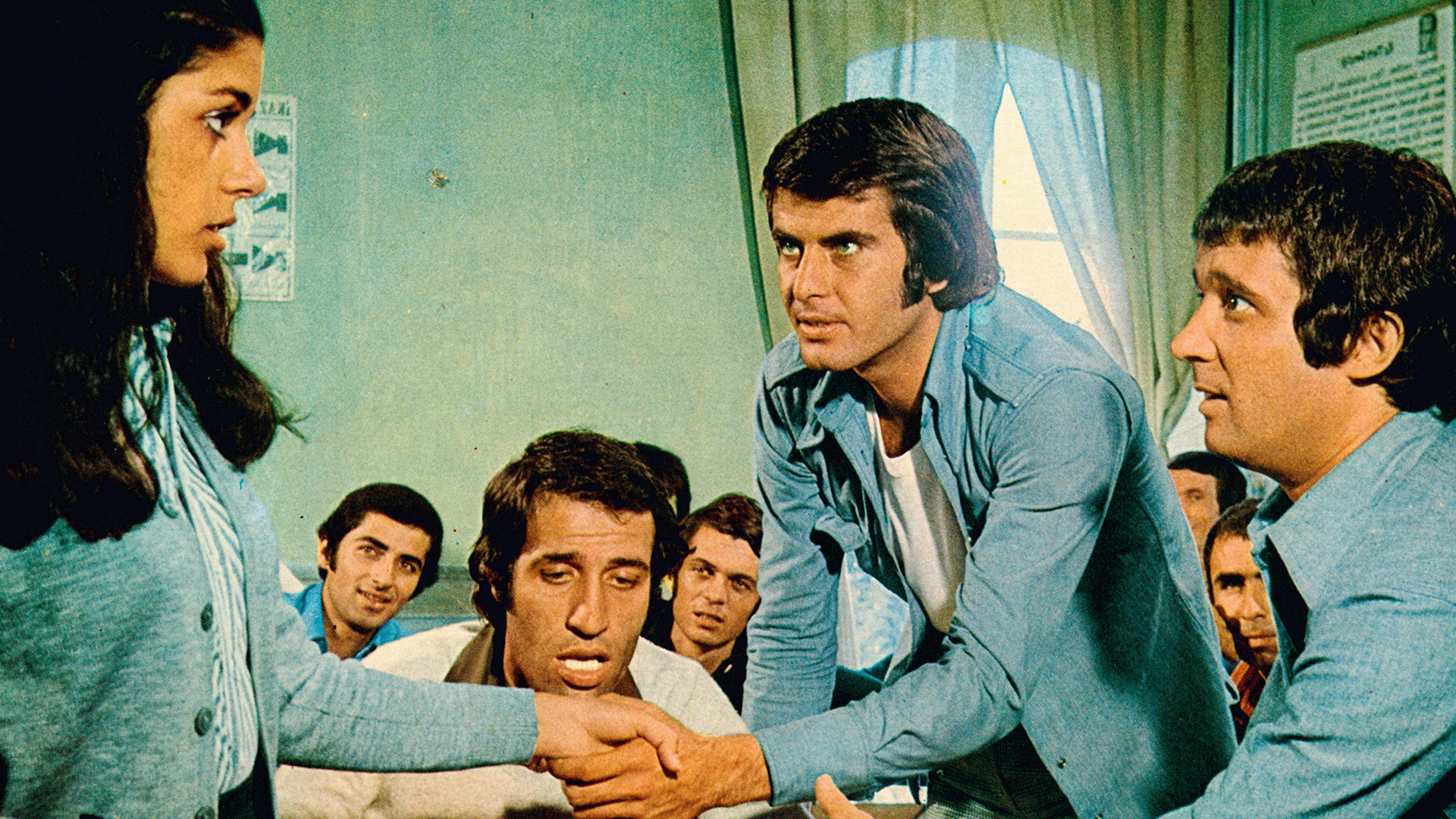 Hababam Sınıfı Sınıfta Kaldı filminin konusu nedir? Oyuncuları kimdir?