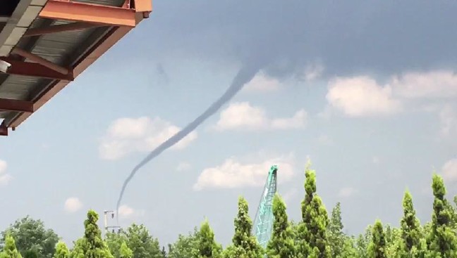 Tuzla'da hortum paniği!