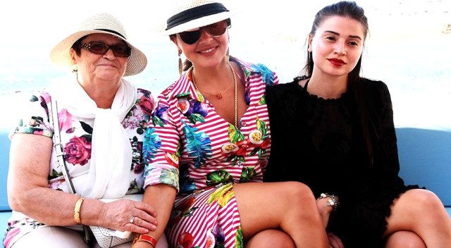 Gülnihal Açıkgöz kimdir? Hadise'nin annesi neden intihar girişiminde bulundu