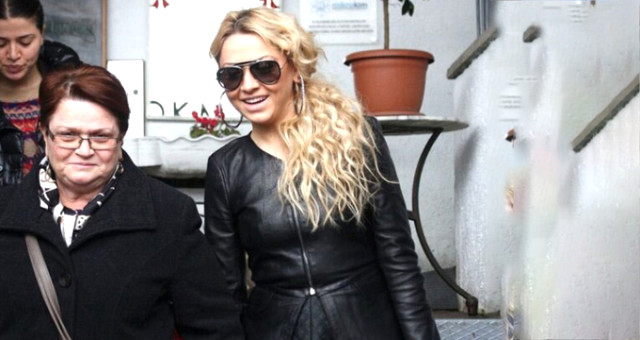 Hadise'nin ablası Hilal Açıkgöz Hadise'yi hayatından sildi!