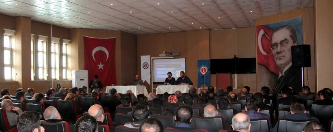 Hakkari’de ‘Narkorehber’ semineri