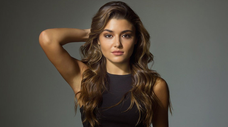 Aslı Enver Hande Erçel Hakkında Neler Söyledi