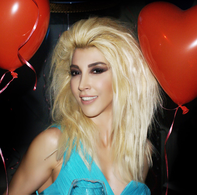 Hande Yener ve Demet Akalın barıştı! 11 yıllık dava sona erdi!