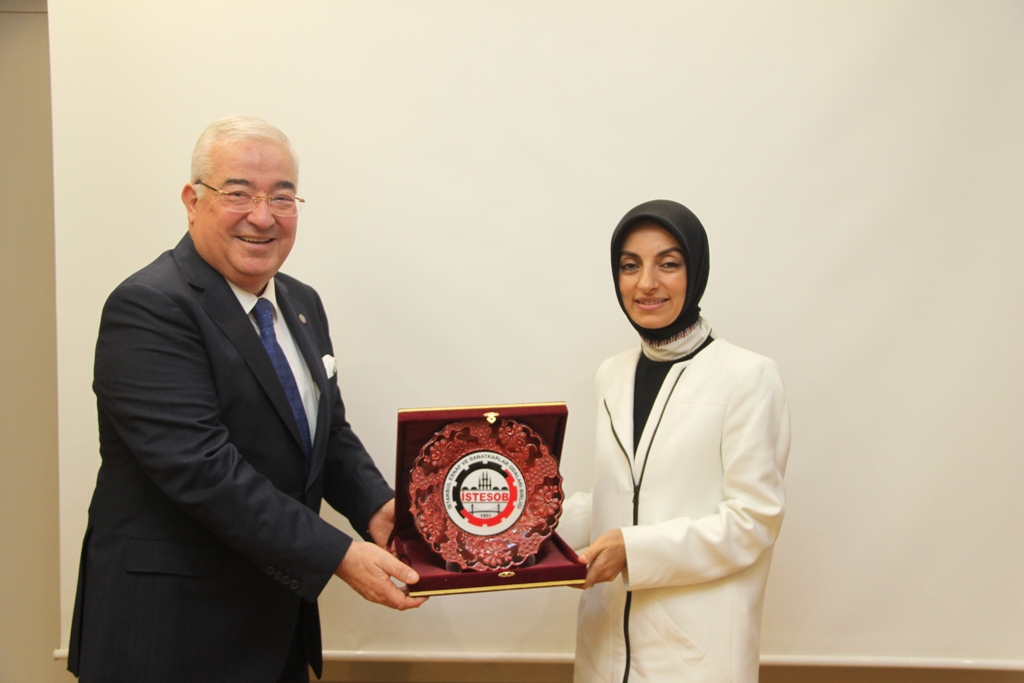 Hatice Kübra Öztürk Gökkaya kimdir? AK Parti Genel Başkan Yardımcısı