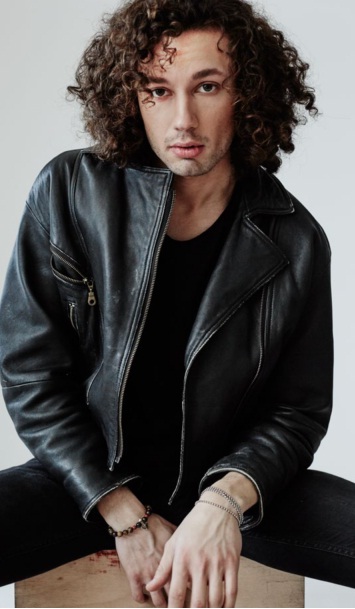 Efecan Şenolsun kimdir? Elit İşcan'ı taciz mi etti? 