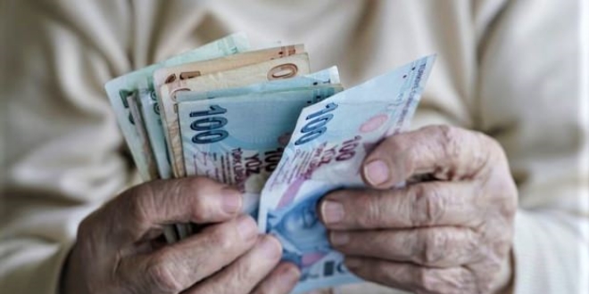 Emekli bakım parası alabilir mi? Bayram ikramiyesi, bakım desteği ne zaman yatacak?