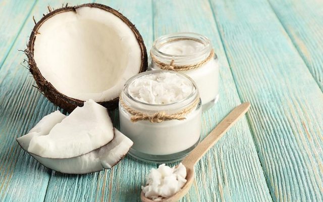 Hindistan Cevizi Yağının Faydaları Nelerdir, Nelere İyi Gelir, Nasıl Kullanılır
