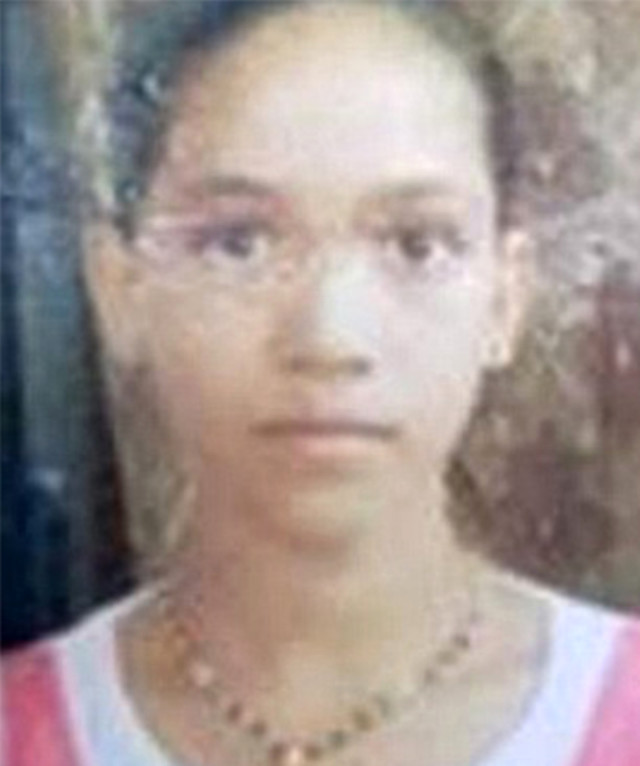 Başka bir kasttan evlenmek isteyen kızını diri diri yaktı