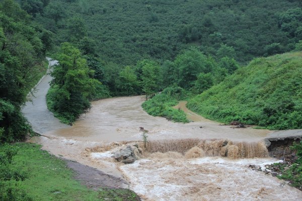 Meteoroloji'den Doğu Karadeniz için uyarı! Yağışlar ne kadar devam edecek?