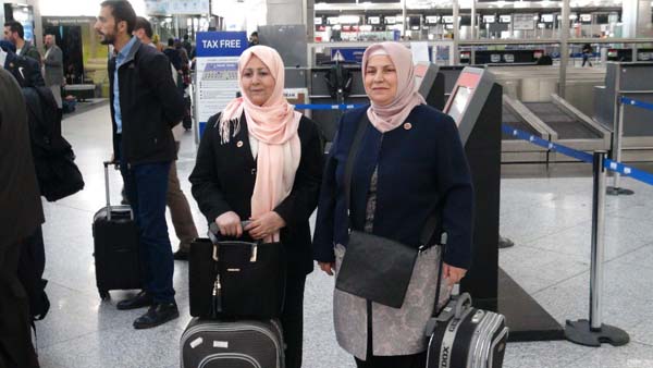 İçişleri Bakan'ı 50 Muhtarı Bu Sabah İspanya'ya Gönderdi