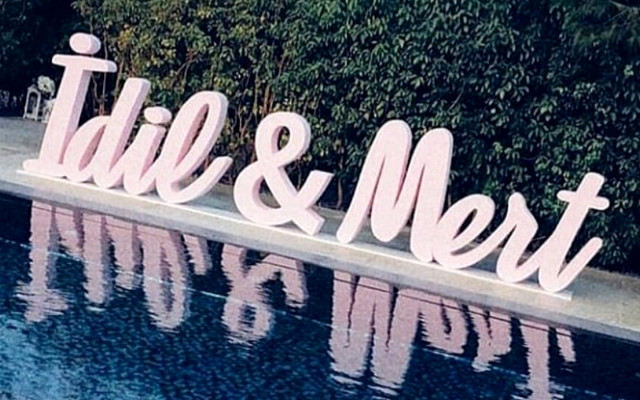 İdil Fırat ve Mert Fırat evlendi! İşte düğünden ilk kareler ve çiftin olay yaratacak dansı