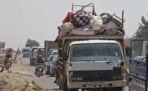 İdlib halkı kenti terk ediyor 
