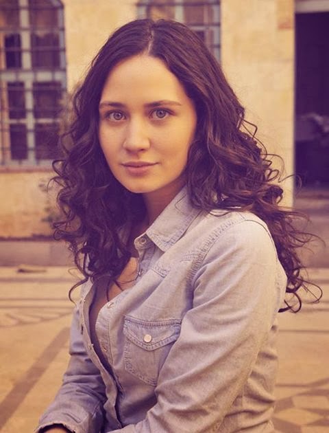 Sen Anlat Karadeniz Berrak kimdir? (İlayda Çevik)