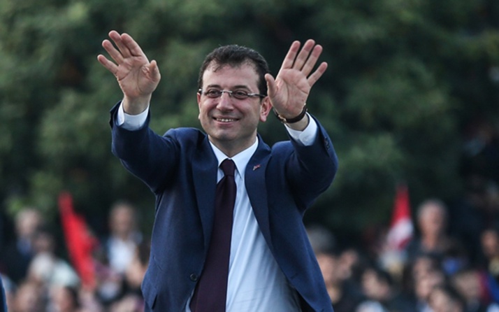 Ekrem İmamoğlu sosyal medyada topa tutuldu