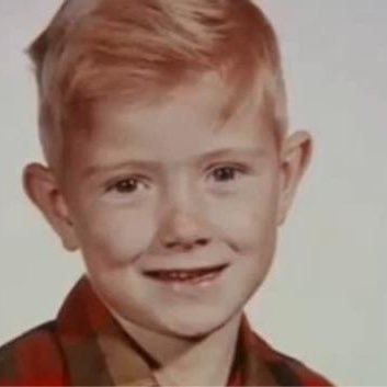 Efsane müzik grubu Megadeth solisti Dave Mustaine gırtlak kanseri oldu!