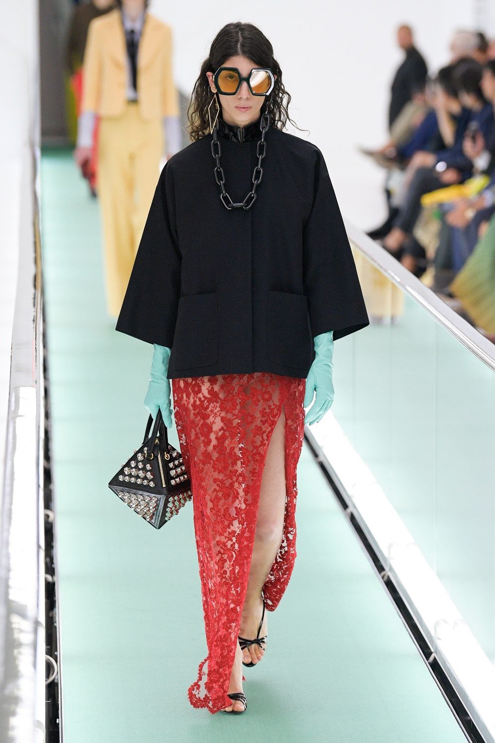 Gucci, finali Öykü Baştaş ile yaptı