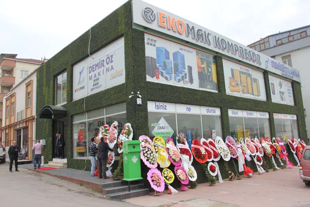 img_6998.jpg img_6998.jpg