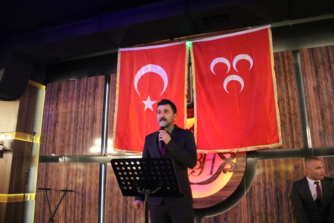 MHP, Pendik Belediye Başkan adayını tanıttı: “Hep birlikte yürüyeceğiz ve başaracağız”