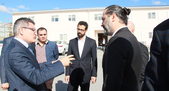 img_9472.jpg img_9472.jpg