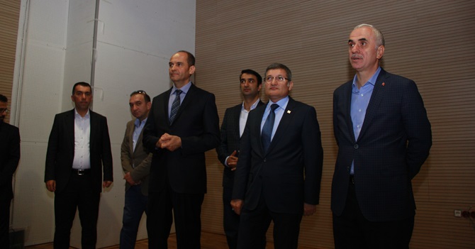 img_9633.jpg img_9633.jpg