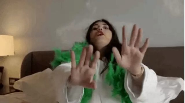 Bahar Candan'ın yeni klibi eleştiri yağmuruna tutuldu