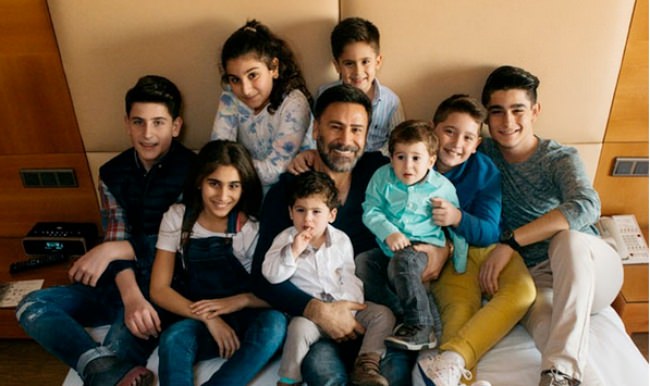 İzzet Yıldızhan Kimdir | 9. Kez Baba Oldu