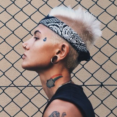 Nil Makaracı Kimdir, Kaç Yaşında ve Nerelidir | Nil Makaracı Lezbiyen mi