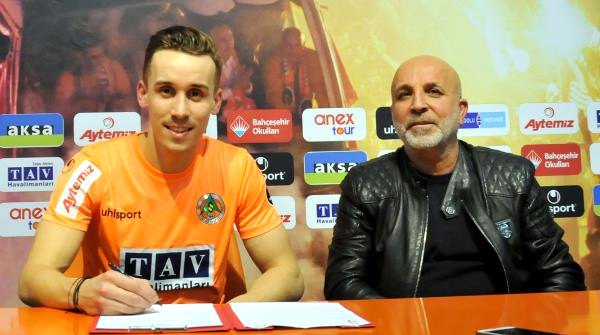 Josef Sural kimdir? Kaç yaşında? Nerelidir? Alanyasporlu hangi futbolcu öldü?