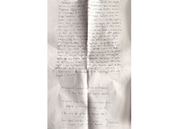 Örgüt Notu FETÖ'cu Pilotun Evindeki Kuran'ın İçinde Çıktı