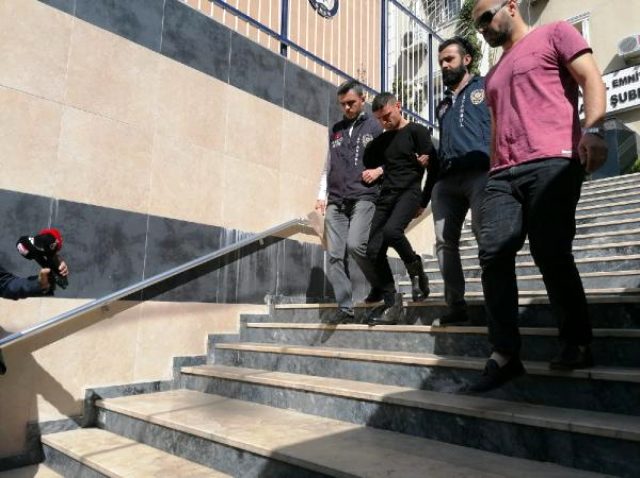Arnavutköy'de ailesini katledip, üzerine şampuan döken caninin ifadeleri şoke etti!