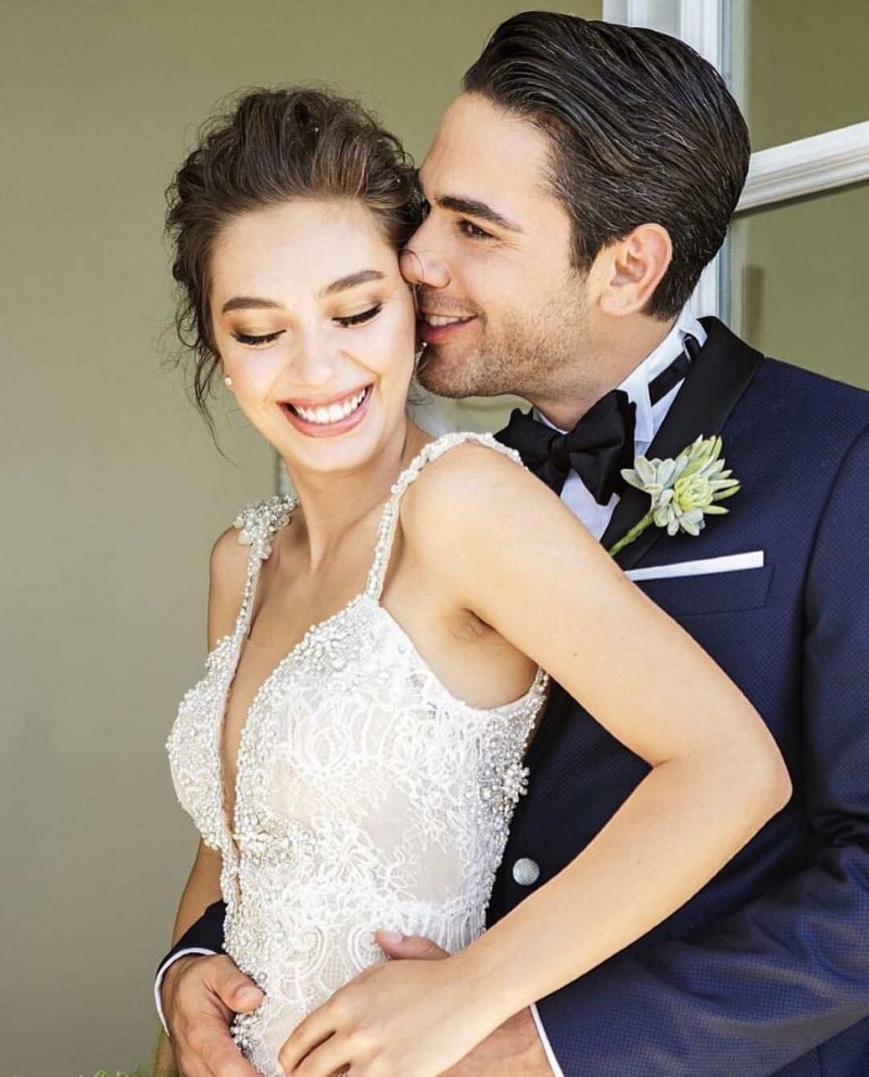 Kadir Doğulu'dan eşi Neslihan Atagül'e anlamlı doğum günü mesajı