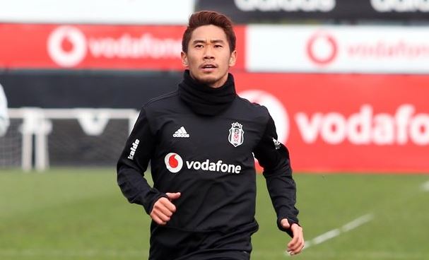 Kagawa ilk antrenmanına çıktı