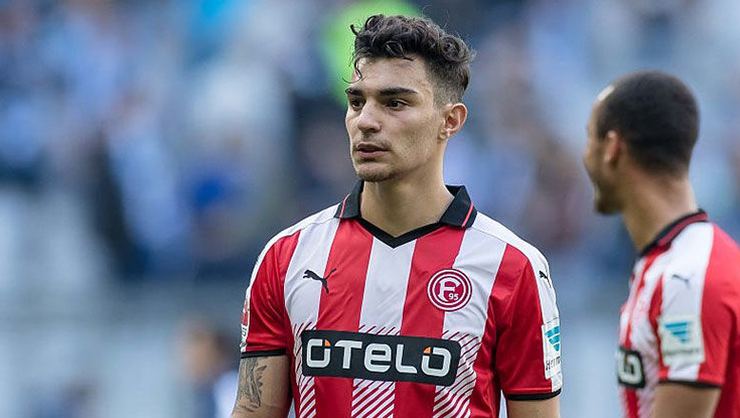 Kaan Ayhan kimdir? Aslen nereli ve kaç yaşında?