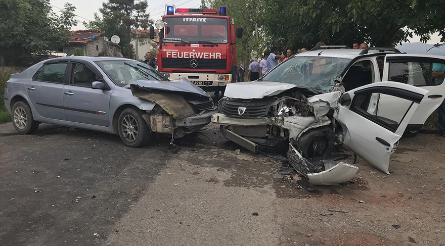Bayram tatilinde trafik kazalarının acı bilançosu: 52 ölü, 427 yaralı