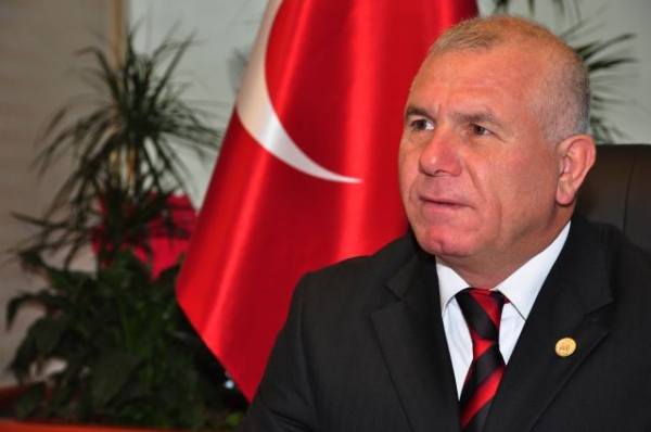 CHP İzmir Kemalpaşa belediye başkanı Rıdvan Karakayalı kimdir, kaç yaşında, nereli?