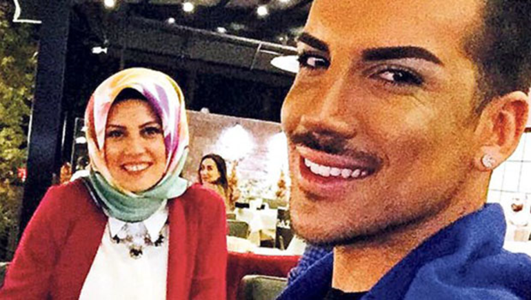 Uçakta Kerimcan Durmaz krizi! Hostese bakın neler söylemiş...